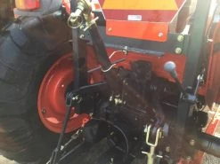 DK5310SEH Kioti Tractor With KL5520 Loader.