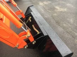 KIOTI Tractors RX7320P Kioti Tractor And KL7320 Loader