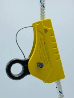 USR Puma Pro Rope Grab 1/2"- 5/8" Rope. 8 USR Puma Pro Rope Grab 1/2
